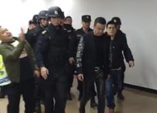 杨坤被传吸毒